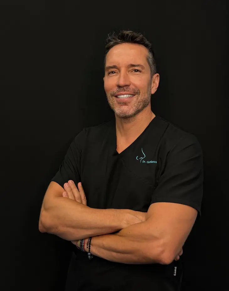 Dr. Pablo Muñoz Cariñanos - Especialista en Rinoplastia Ultrasónica con más de 25 años de experiencia